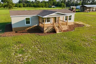 6815 Welcome Church Rd, Grand Ridge, FL 32442 - Photo 1