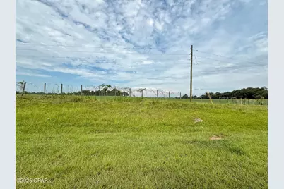 [Address not provided], Grand Ridge, FL 32442 - Photo 3