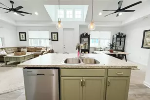 8734 Sand dollar Dr, Panama City Beach, FL 32413 - Photo 9