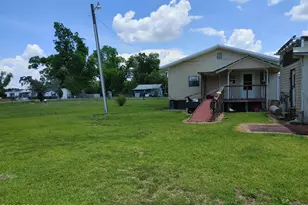 25414 Evans St, Altha, FL 32421 - Photo 3