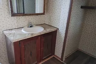 25414 Evans St, Altha, FL 32421 - Photo 15