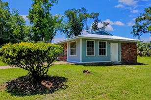 576 Martin Luther King Dr, Chipley, FL 32428 - Photo 11