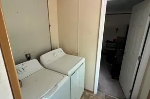 4151-4155 Yorkshire Dr, Chipley, FL 32428 - Photo 13