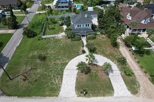 2316 W Beach Dr, Panama City, FL 32401 - Photo 25