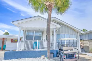 336 Lagoon Ln, Panama City, FL 32408 - Photo 1