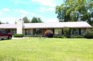 4962 Dogwood Dr, Marianna, FL 32446 - Photo 1