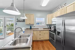 21806 Webb St, Panama City Beach, FL 32413 - Photo 65