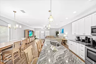 6006 Thomas Dr, Panama City, FL 32408 - Photo 5