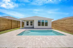 20916 S Lakeview Dr, Panama City Beach, FL 32413 - Photo 1