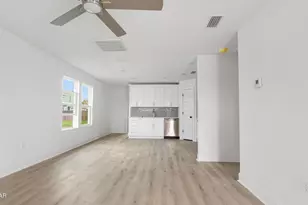 1142 Mulberry Ave, Panama City, FL 32401 - Photo 5