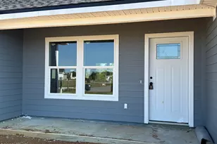 19298 Cressie Ln, Altha, FL 32421 - Photo 5