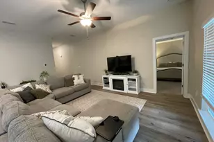 226 Bayou Bend Ln, Panama City, FL 32404 - Photo 11