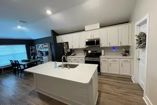 226 Bayou Bend Ln, Panama City, FL 32404 - Photo 3