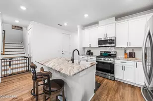 709 Longpoint Wy, Panama City Beach, FL 32407 - Photo 15