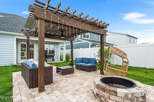 709 Longpoint Wy, Panama City Beach, FL 32407 - Photo 7