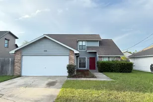 606 Krystal Ln, Lynn Haven, FL 32444 - Photo 1