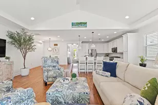 8894 Coral Reef Wy, Panama City Beach, FL 32413 - Photo 5