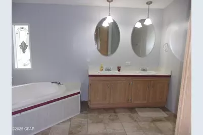 2825 Irene Street, Ponce de Leon, FL 32455 - Photo 7