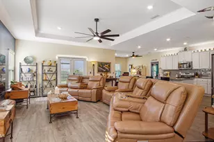 406 Albert Meadow Ln, Panama City, FL 32404 - Photo 5