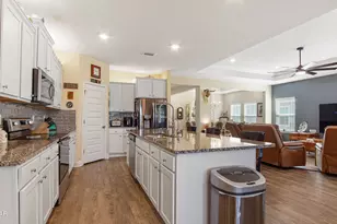 406 Albert Meadow Ln, Panama City, FL 32404 - Photo 5