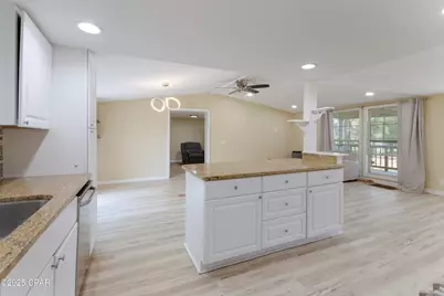 3361 Yvonne Drive, Chipley, FL 32428 - Photo 5