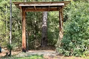 2852 Feral Ln, Caryville, FL 32427 - Photo 23