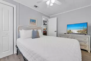 125 Malaga Pl, Panama City Beach, FL 32413 - Photo 13