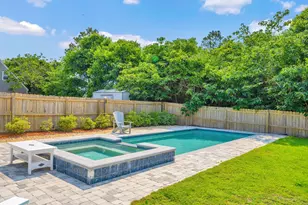 125 Malaga Pl, Panama City Beach, FL 32413 - Photo 31