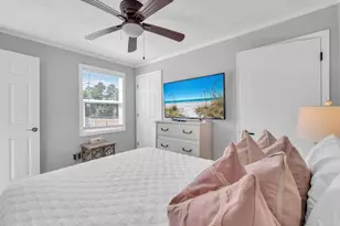 125 Malaga Pl, Panama City Beach, FL 32413 - Photo 23