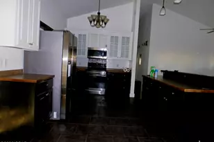 1002 E 2nd Ct, Panama City, FL 32401 - Photo 5