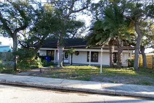 1002 E 2nd Ct, Panama City, FL 32401 - Photo 1