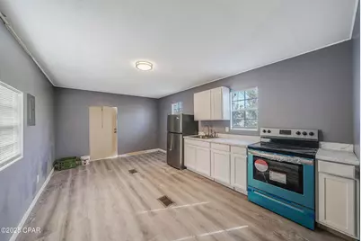 1503 S Kimbrel Ave, Panama City, FL 32404 - Photo 23