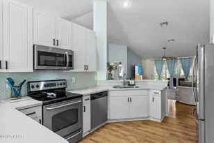 107 Kensington Cir, Panama City Beach, FL 32413 - Photo 17