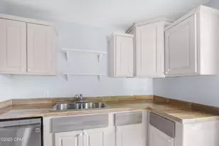 16590 Gaskin St, Blountstown, FL 32424 - Photo 7