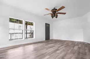 16590 Gaskin St, Blountstown, FL 32424 - Photo 1