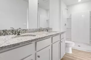 2362 Shenandoah Blvd, Chipley, FL 32428 - Photo 13