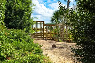 7325 Suwanee Ave Ave, Southport, FL 32409 - Photo 11