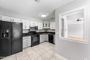 4035 Woodridge Rd, Panama City, FL 32405 - Photo 11