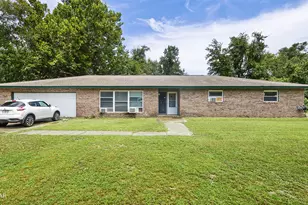 10541 Hwy 2301, Youngstown, FL 32466 - Photo 1