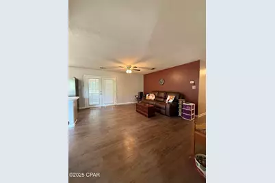 5947 Highway 2, Bascom, FL 32423 - Photo 5