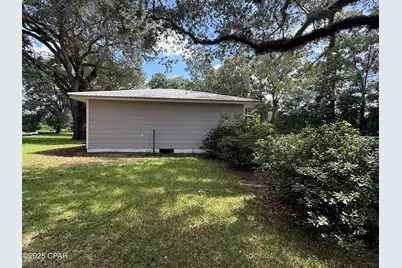5947 Highway 2, Bascom, FL 32423 - Photo 3