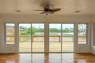 178 S Canal Dr, Port Saint Joe, FL 32456 - Photo 15