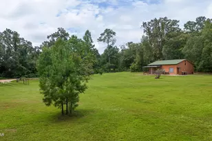 3754 Annie Rd, Marianna, FL 32446 - Photo 19