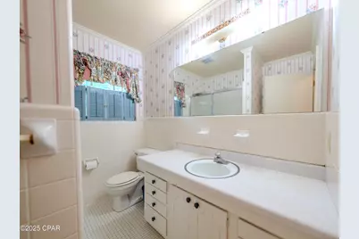 3721 Highway 77, Graceville, FL 32440 - Photo 11