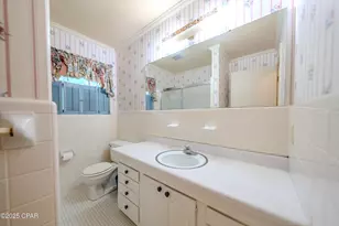 3721 Hwy 77, Graceville, FL 32440 - Photo 11