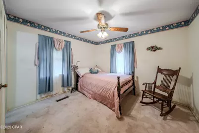 3721 Highway 77, Graceville, FL 32440 - Photo 15