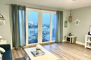 9860 S Thomas Dr, Panama City, FL 32408 - Photo 5