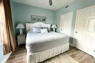 9860 S Thomas Dr, Panama City Beach, FL 32408 - Photo 17