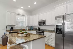 7822 Thomas Dr, Panama City Beach, FL 32408 - Photo 5