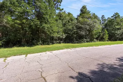 1744 Flagler Drive, Chipley, FL 32428 - Photo 3